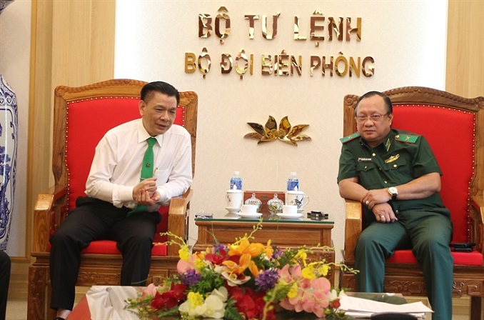 Thiếu tướng Nguyễn Hoài Phương làm việc với Tập đoàn Mai Linh về việc chuẩn bị khai trương tuyến tàu cao tốc Cần Thơ-Côn Đảo