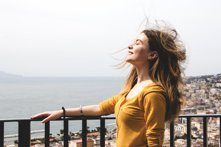 Lặn ngắm rạn san hô tự nhiên tại Hòn Dầu